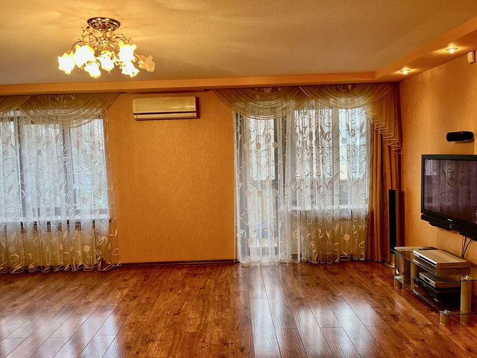 Здам в оренду 4 ком. Центр, Б.Ковалевка