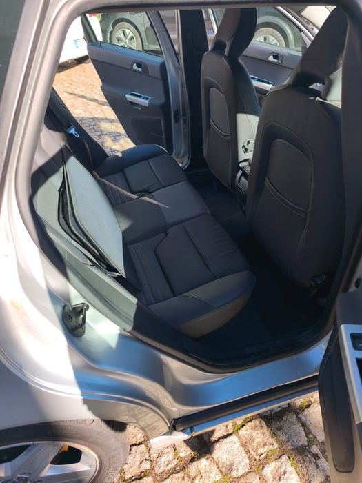 Volvo V50 diesel em bom estado