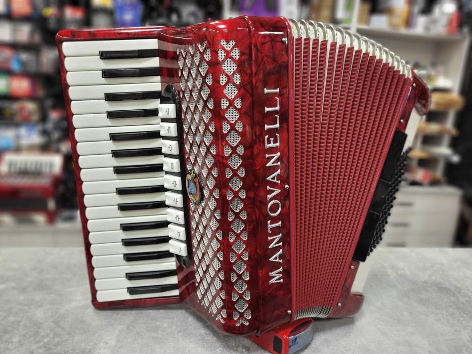 Akordeon MANTOVANELLI 72 4-chórowy  - stan fabryczny, RATY, F