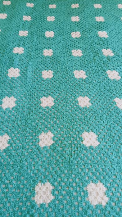 Colcha de lã feita à mão