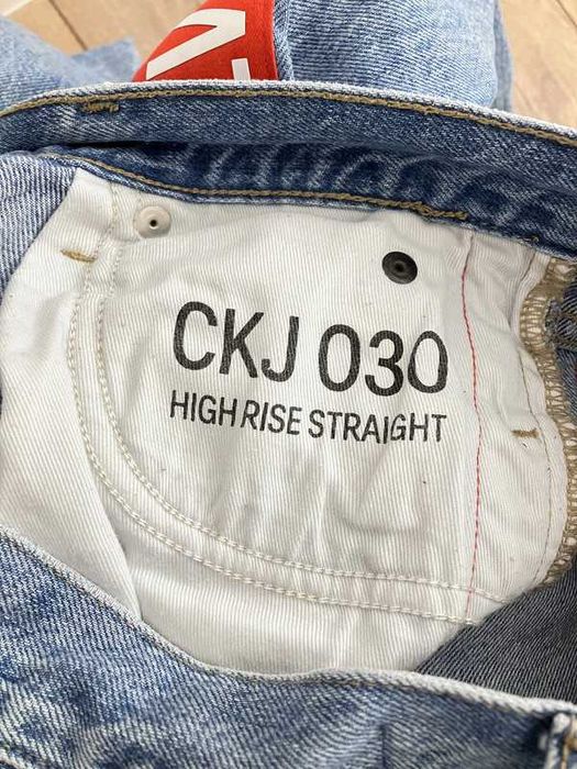 Jeansy Calvin Klein vintage wysoki stan czerwony lampas premium