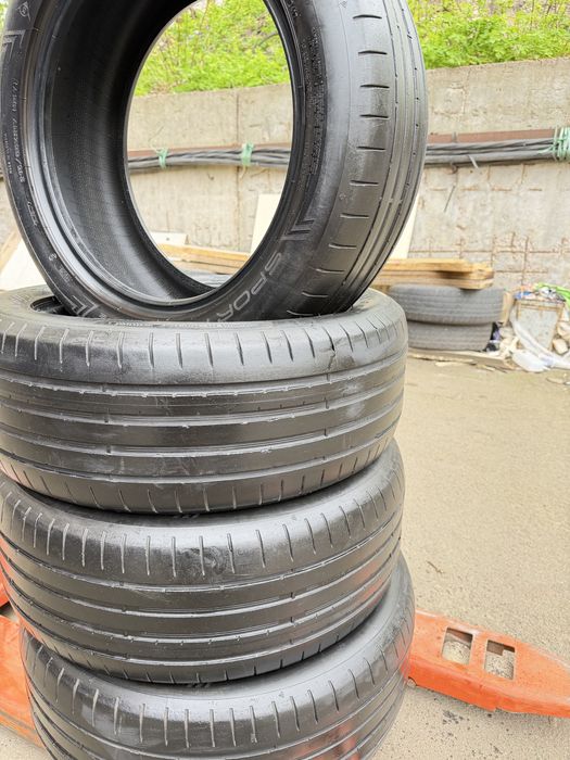 215 55 17 Dunlop sportmaxx