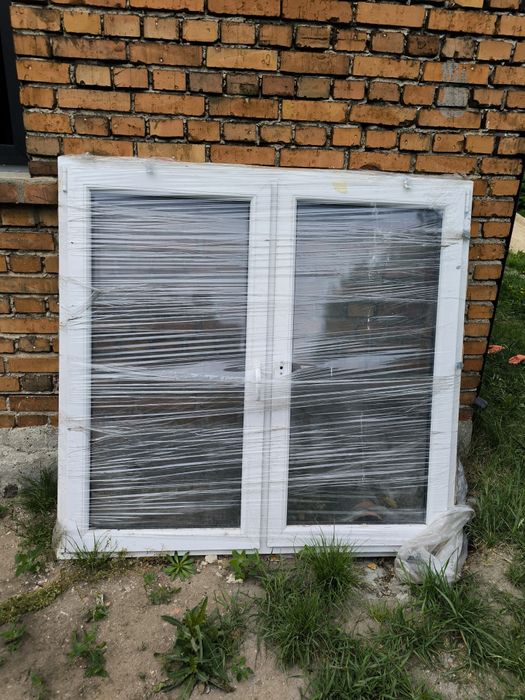 Sprzedam okno dwuskrzydłowe