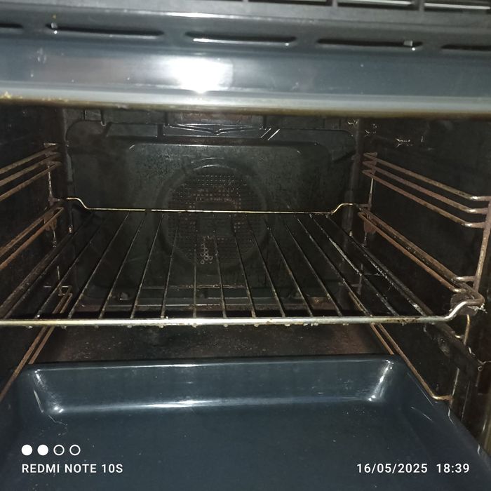 Forno usado teka especificações na primeira umagem