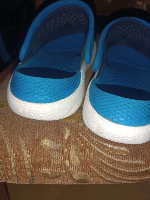 Крокси фірм крос оригінальні на хлопчика