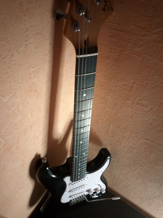 Электрогитара Deviser