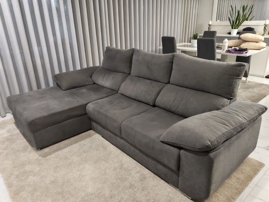 Sofa com chaise long