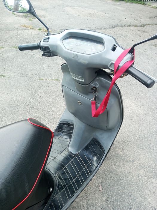 Honda Lead AF-20 50куб. читайте опис!