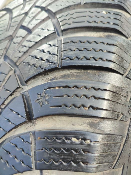 Шини Goodyear UltraGrip 9+ 195/65 R15 95T зима 7мм 2020p