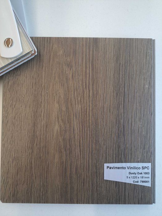 Flutuante Vinílico SPC - 5 MM