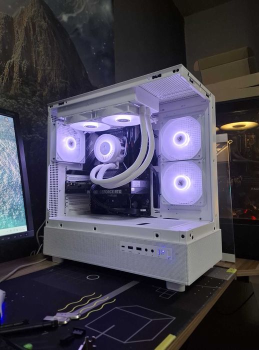 Ryzen 7 7800X3D/RTX 5070/ NOWY KOMPUTER DO GIER/Chłodzenie Wodne BIAŁY
