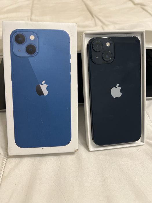 Iphone 13 normal, azul escuro na caixa