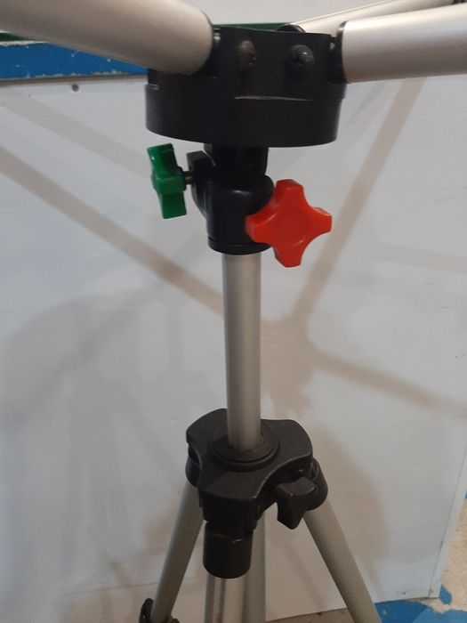 Cavalete tripé para seda