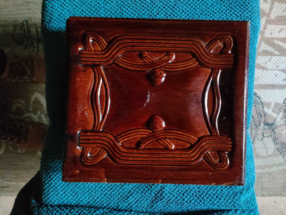 Sprzedam zabytkowy piec, kafle