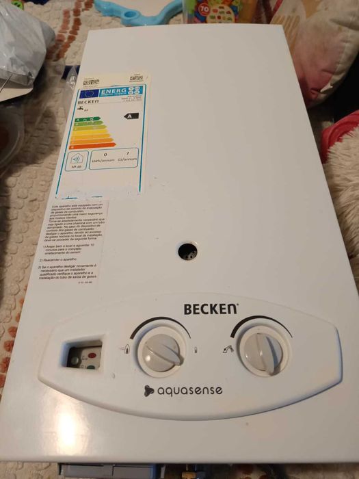 Esquentador com pouco uso