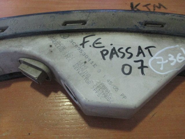Pisca frente esquerdo VOLKSWAGEN Passat (3B3)