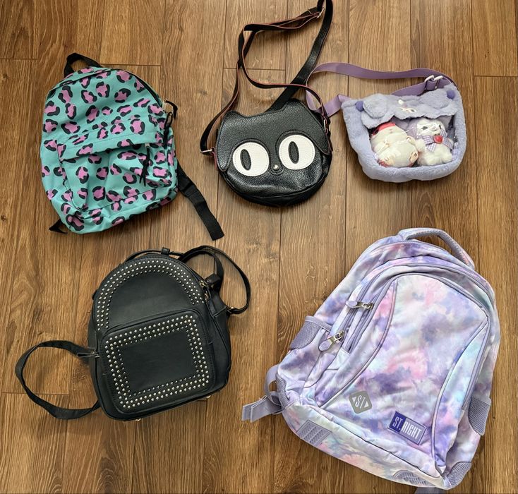 Zestaw 3 plecakow + 2 torebki (szkolny,wycieczkowy, kuromi)