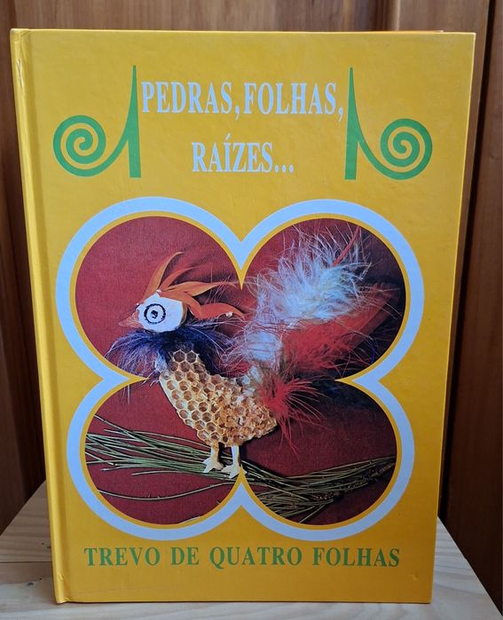Coleção de 10 livros de artesanato
