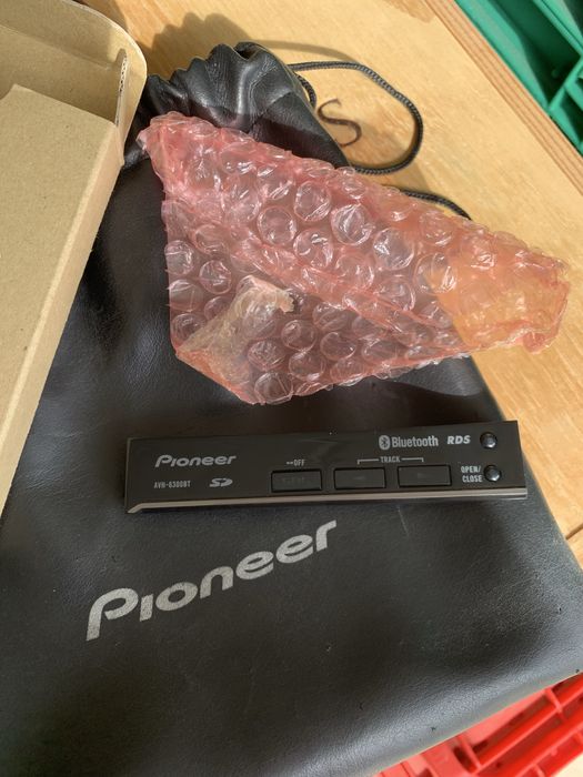 RÁDIO TV PIONEER AVH-6300BT