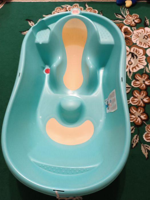 Дитяча ванночка.