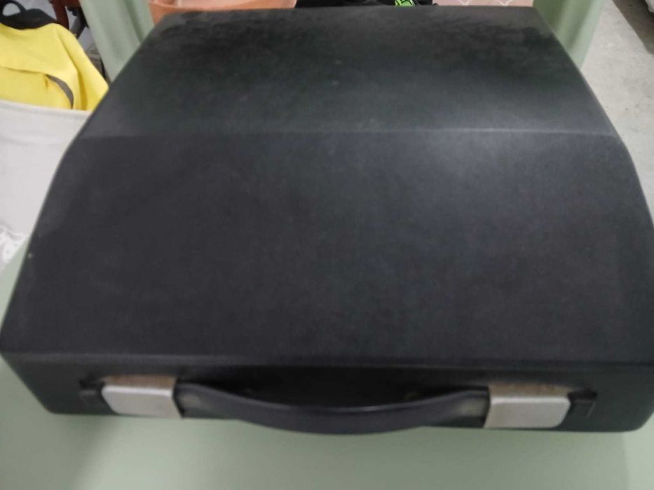 Máquina de escrever Silver Red 280 de luxe