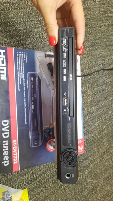 DVD плеер. Saturn