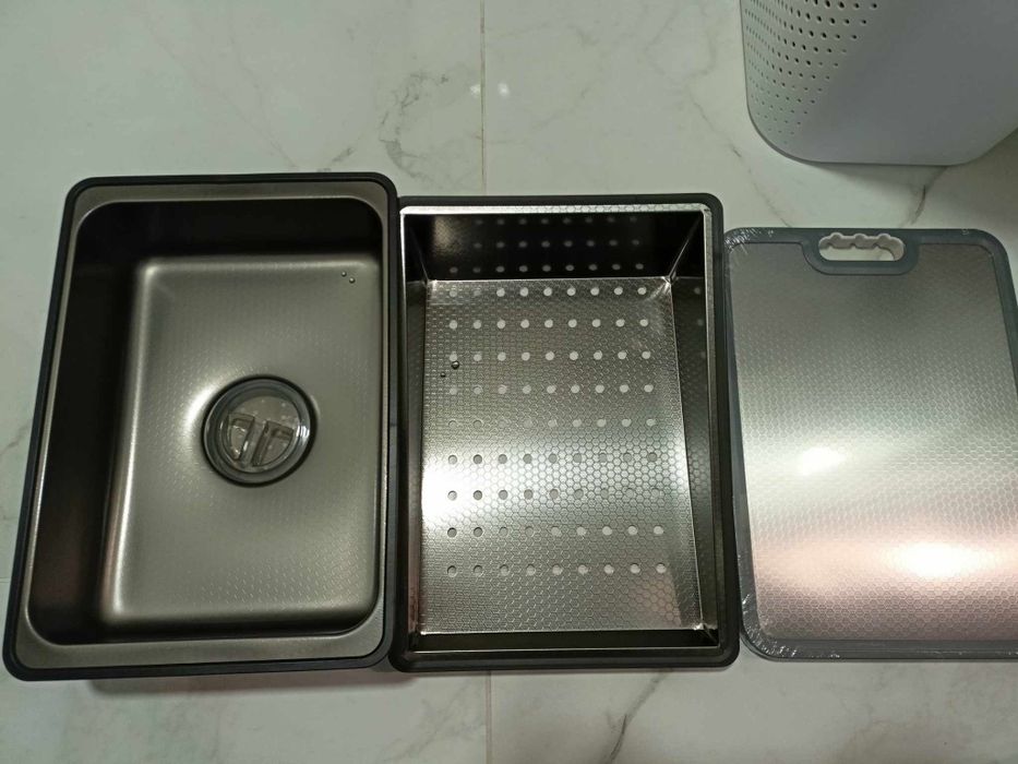 Мийка кухонна з нержавіючої сталі 304