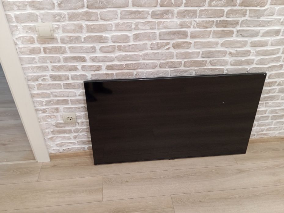 Телевізор samsung 8 series