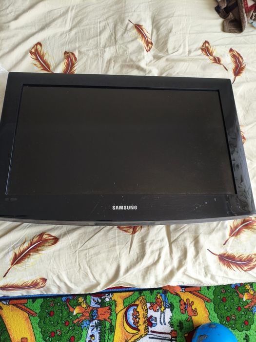 Телевізор Samsung LE26A451C1, дюймів 26, неробочий на запчастини