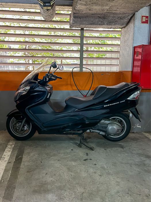 Suzuki Burgman 400