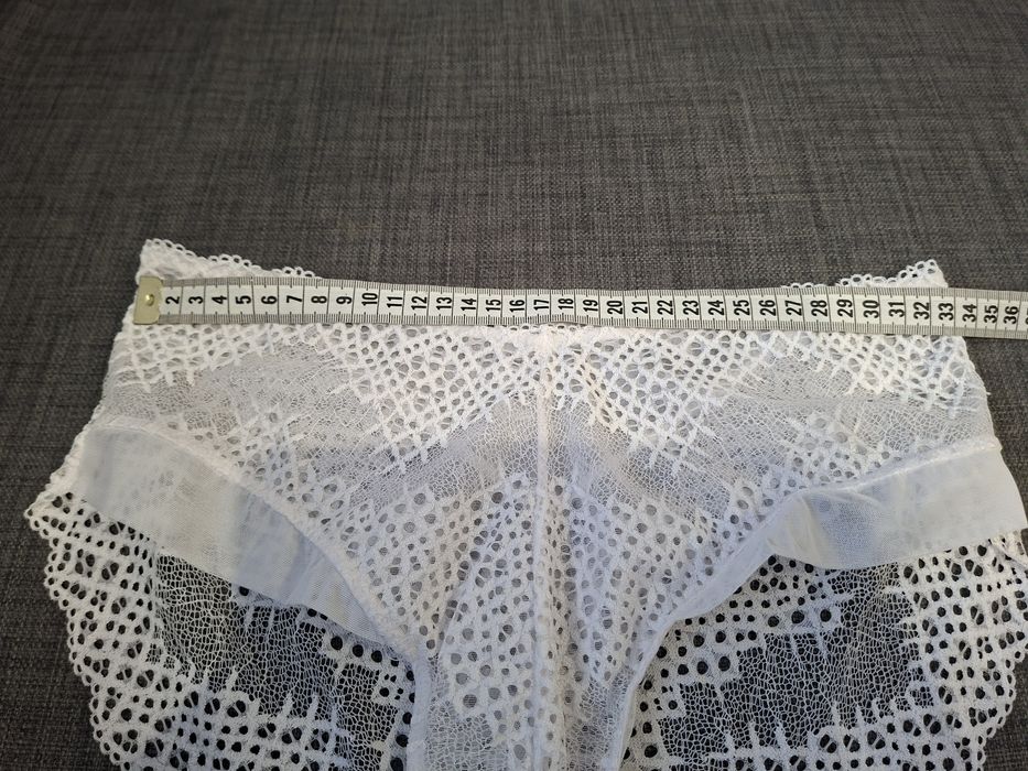 Białe koronkowe brazyliany Esotiq M/38