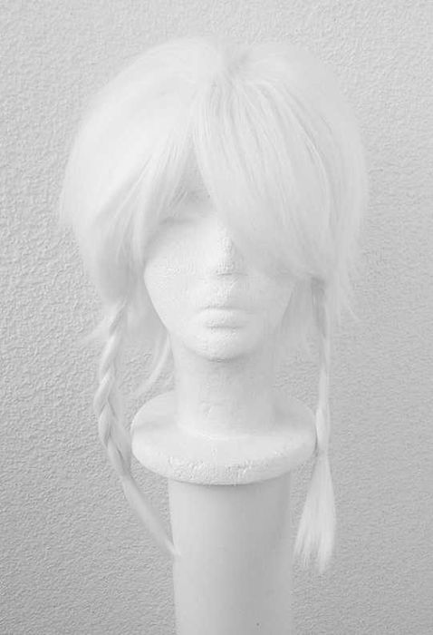 Biała krótka peruka z warkoczami cosplay wig Eli Clark Identity V