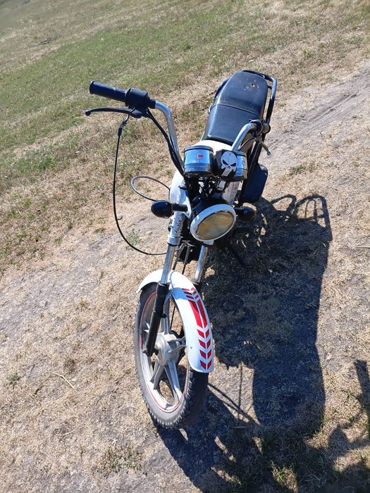 Продам мотоцикл спарк 110