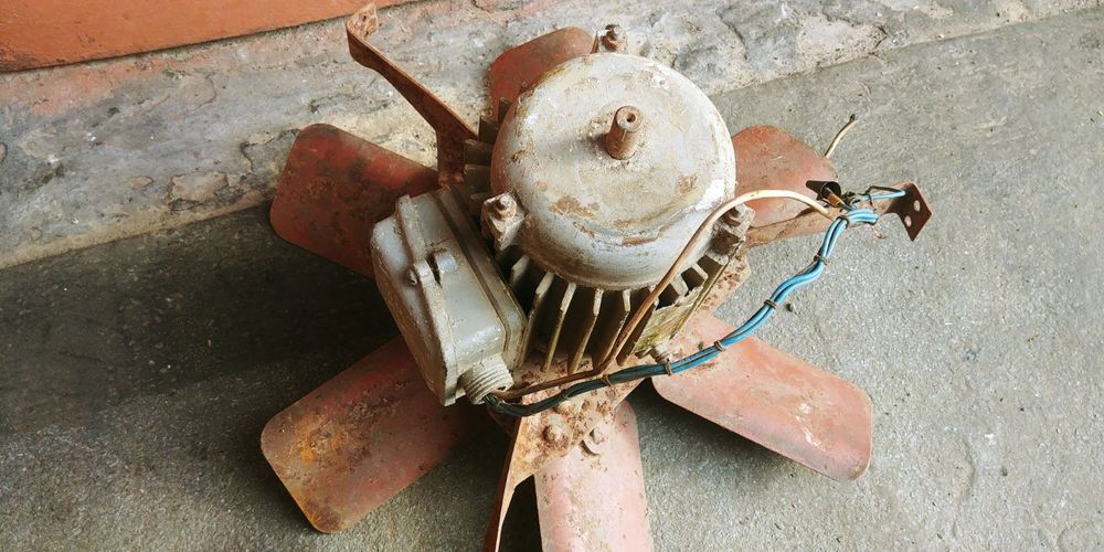 Электродвигатель асинхронный