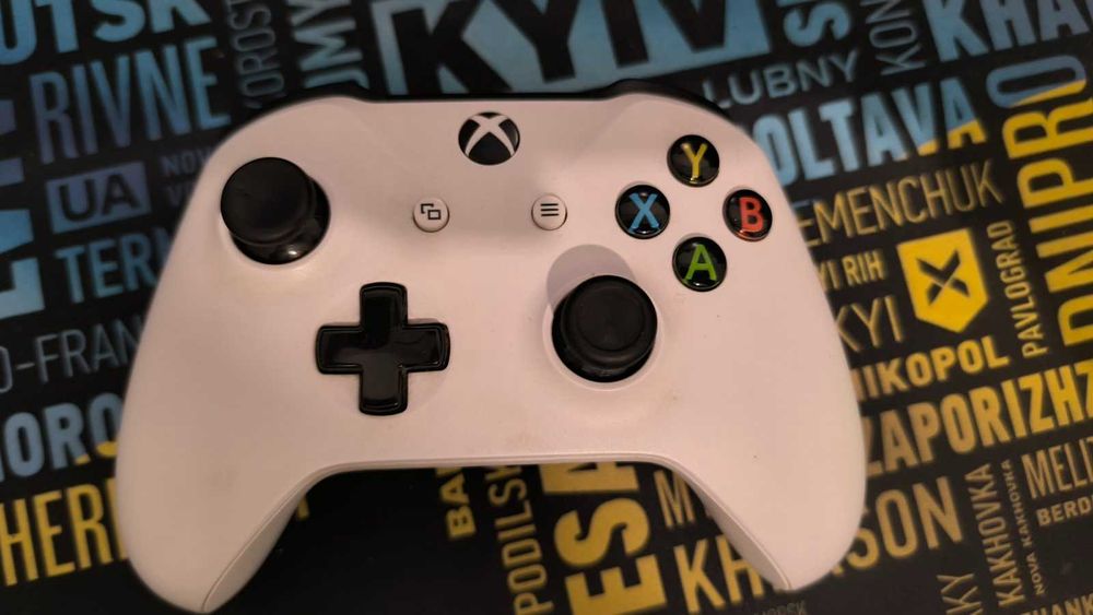 XBOX one 500гб (Б/У)