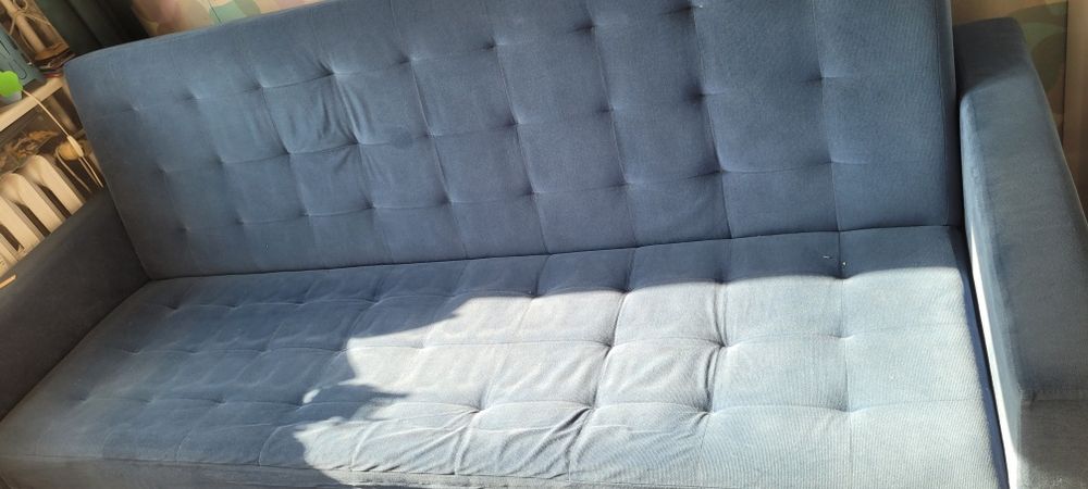 Kanapa wersalka niebieska