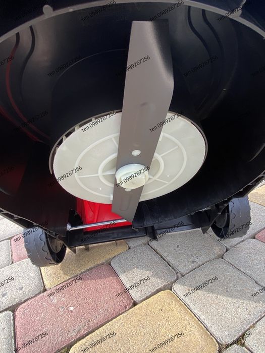 Газонокосарка, газонокосилка, косарка LEX 32 см асинхронний двигун Чехія