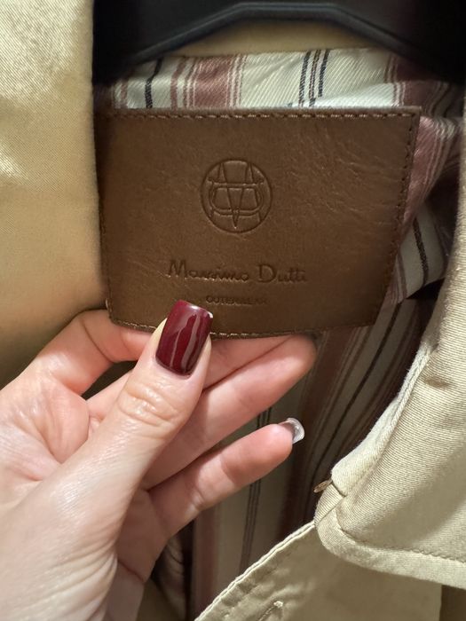 Бежевий тренч Massimo Dutti