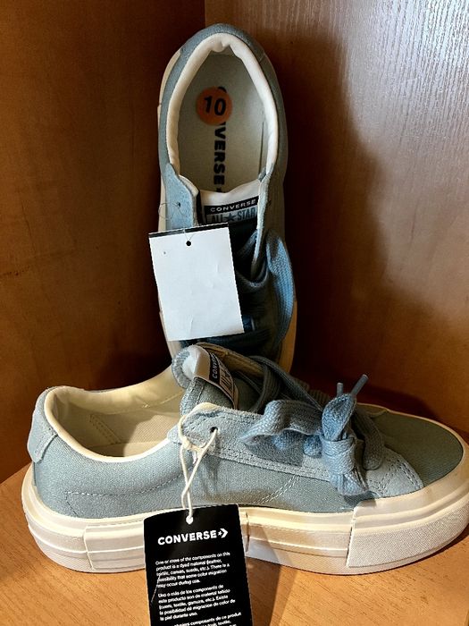 Продам кеды convers