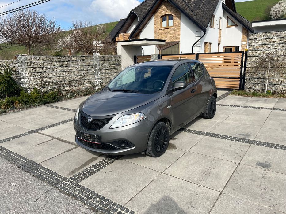 Lancia Ypsilon Niski oryginalny przebieg, super stan, klima, elektryka!
