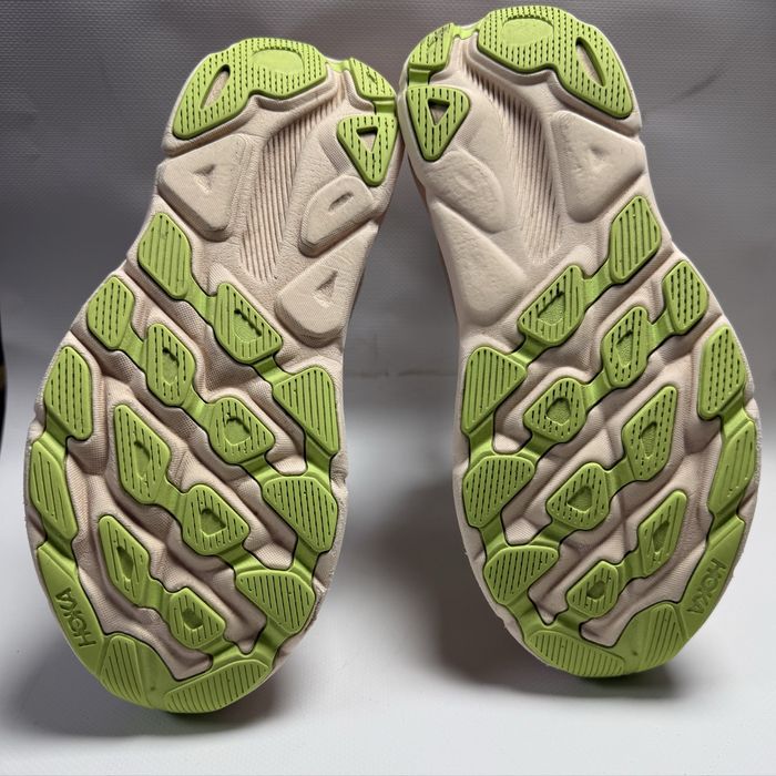 Кросівки Hoka one one W Clifton 9 41(26cm)