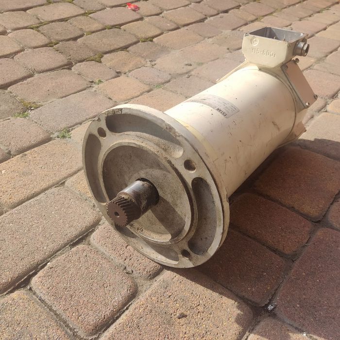 Silnik prądu stałego 160V Estan