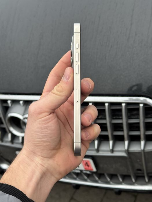 Iphone 15 pro max 256 gb natural titanium європа фізична сім