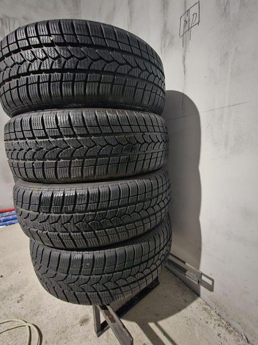 Шини резина  205 60  r 16