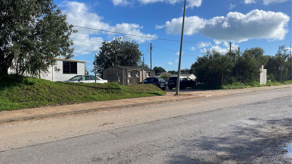 Alugar T2 Casa Móvel — Rent 2-Bedroom Mobile Home entrada imediata