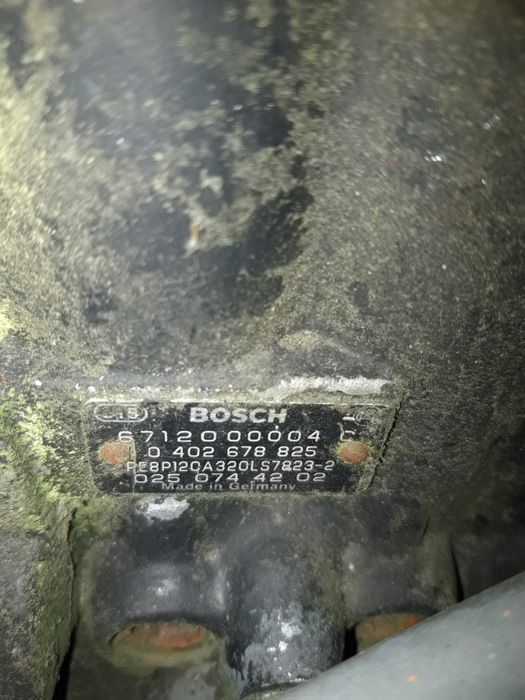 Pompa wtryskowa bosch class mengele jaguar mercedes v8 442