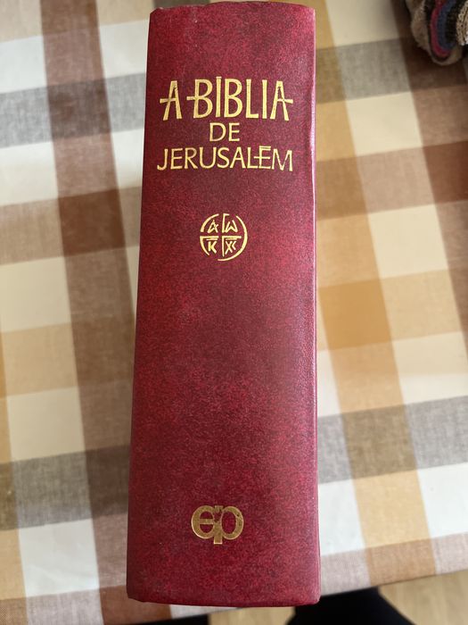 A biblia de jerusalem