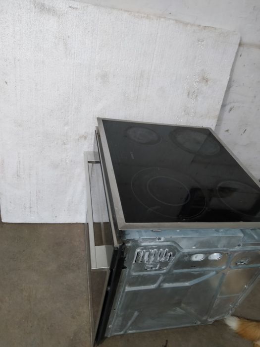 Продам Духовку и Плиту