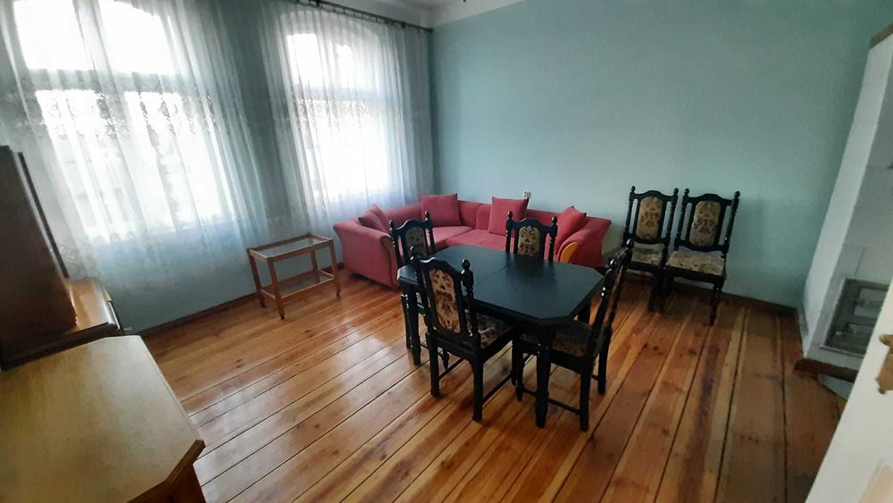 Wynajmę Mieszkanie 73m2(Dwa Pokoje) I Piętro, CO - Piece dla ozdoby