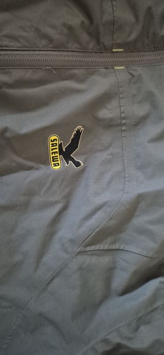 Kurtka przeciwdeszczowa salewa trekking